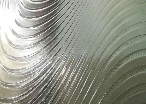 多層熱波のジャンボはガラス シートを特定のサイズにカットした