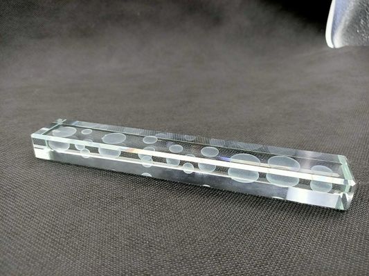 三次元12mmレーザーによって刻まれるガラスをつけること