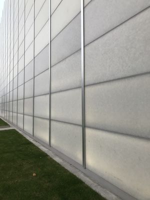 曇ったヒスイの不透明な酸は19mmのガラス・ブロックの煉瓦をエッチングした