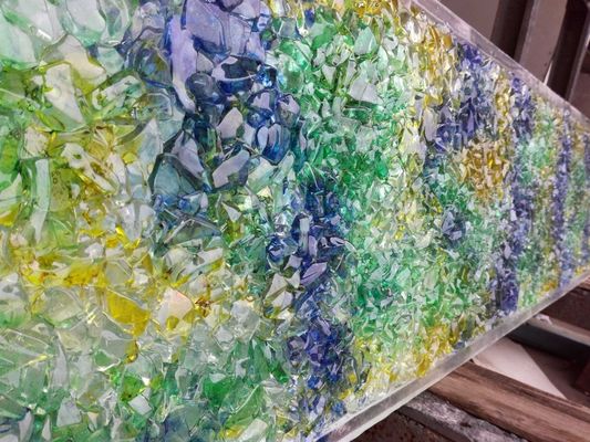 家のホテル2mm 6x8はガラス窓のパネルを溶かした