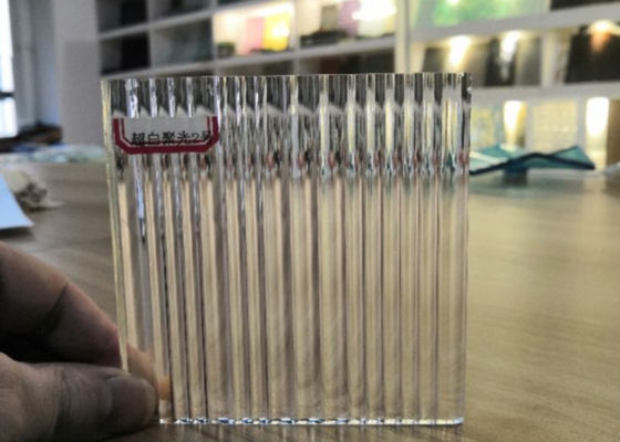 薄板にされた分割80x80はシャワーのエンクロージャ ガラスを編んだ