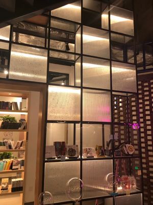 超明確で抽象的な4mm Shopfronts装飾的な溶かされたガラス
