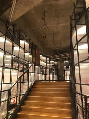 超明確で抽象的な4mm Shopfronts装飾的な溶かされたガラス